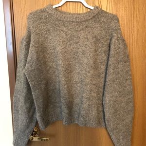 H&M grey sweater